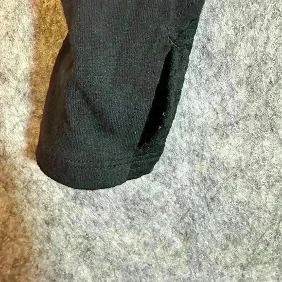 Under Armour Heat Gear Long Sleeve Running Top - Medium - Picture 3 of 6